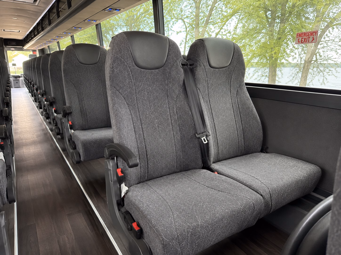 shuttle your guests between downtown mountain view hotels and your venue